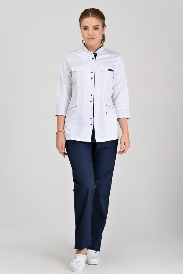 фото костюм Пекін (40-64) на кнопках тк.преміум-котон - колір білий/темно-синій, рукав 3/4, брюки класичні 2443501415